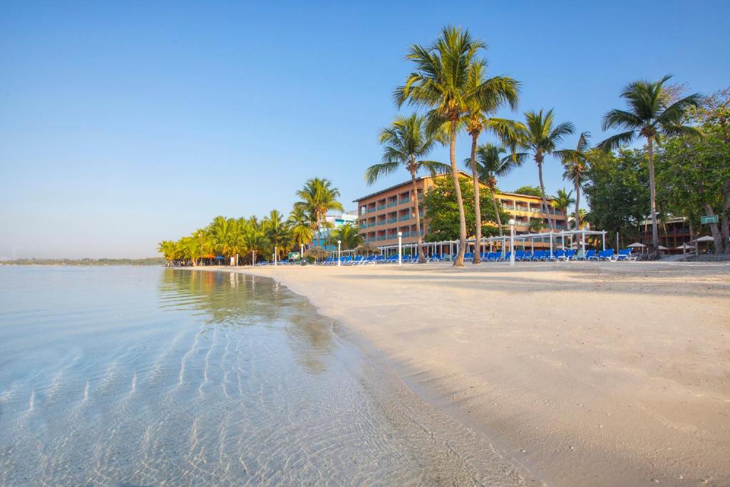 Туры в отель Whala Boca Chica (ex. Don Juan Beach Resort)