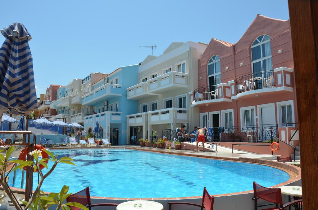 Відгуки туристів Epimenidis Hotel