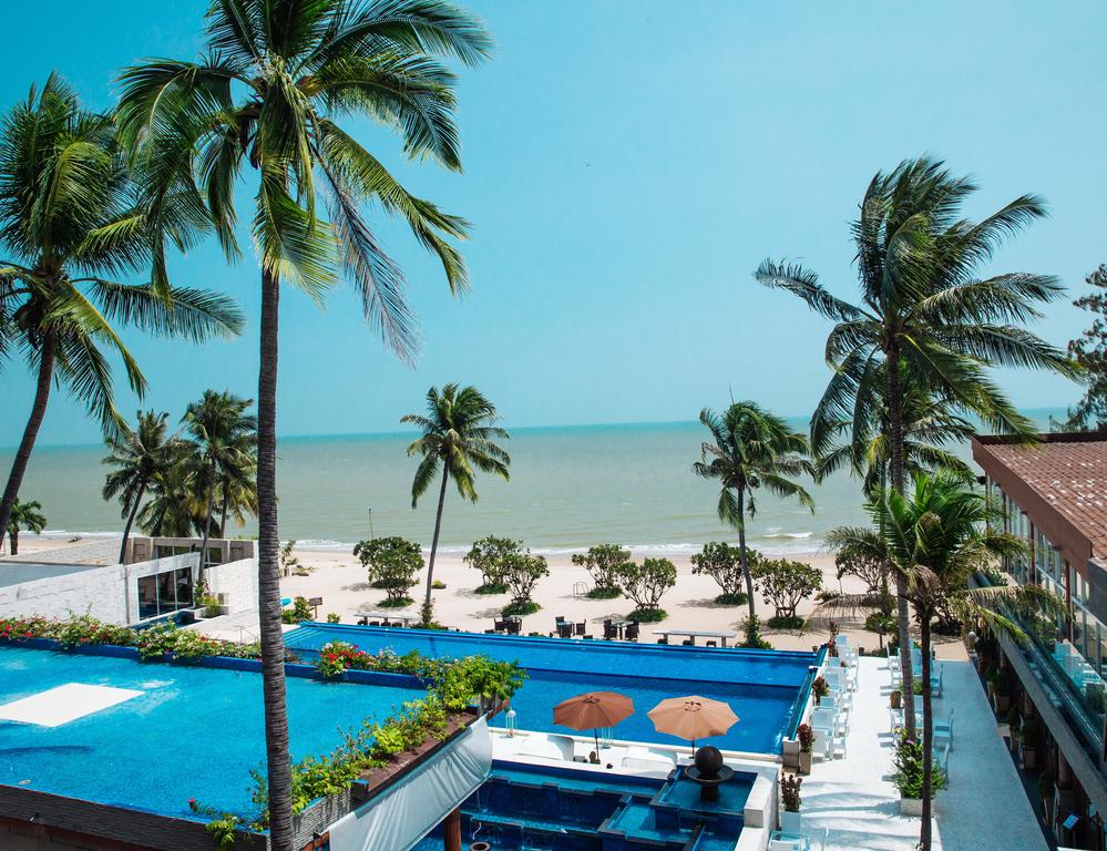 Таиланд Dhevan Dara Beach Villa