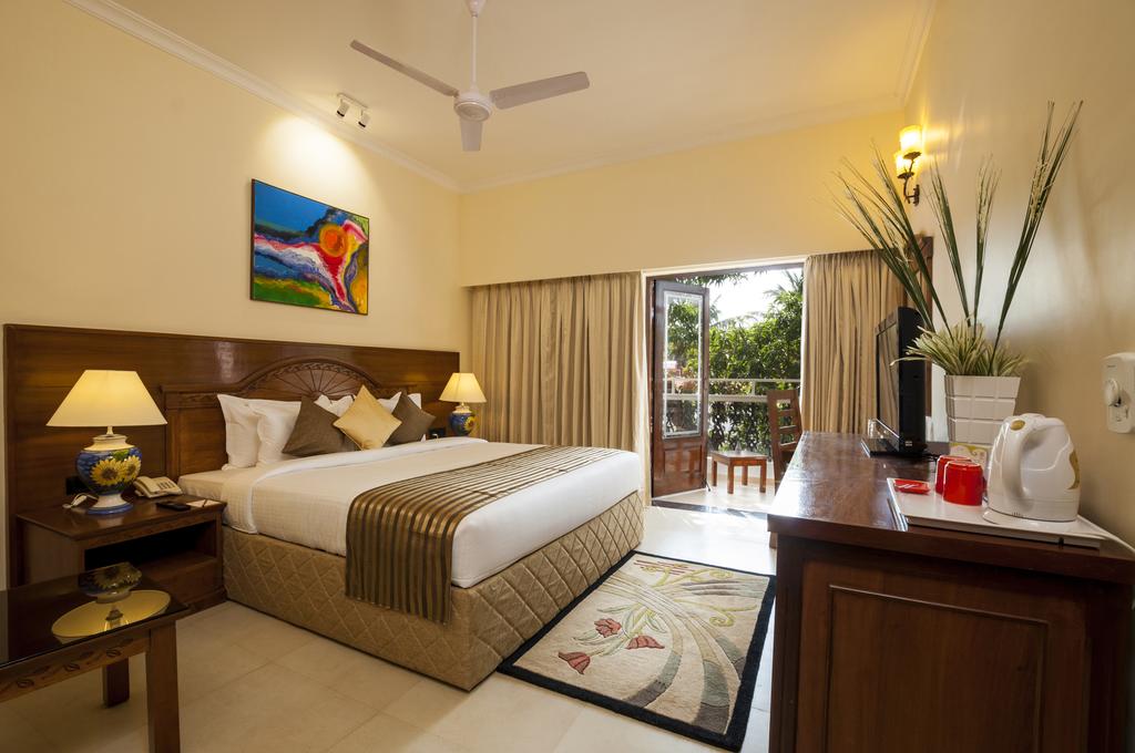 Горящие туры в отель Radisson Goa Candolim (Ex.Victor Exotica Beach Resort) Кандолим