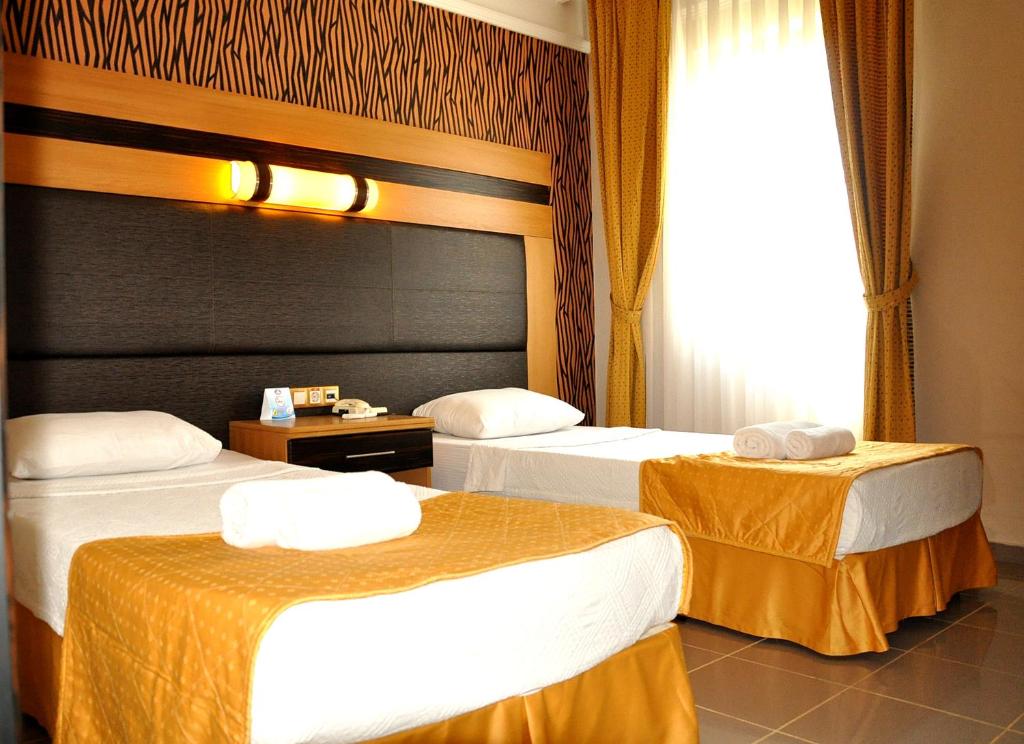 Hotel prices Club Alpina Hotel (ex.Xeno Sonas Alpina)