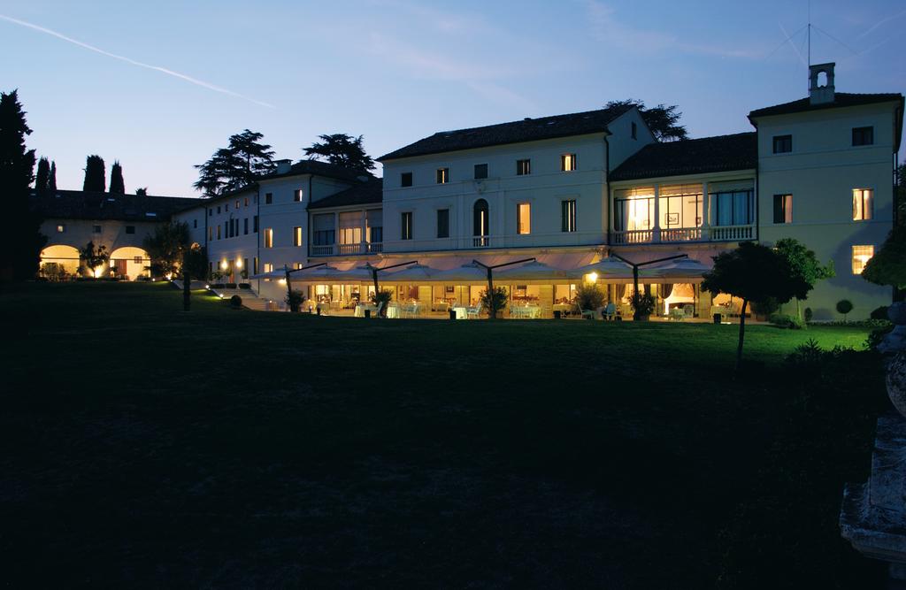 Цены в отеле Villa Michelangelo (Arcugnano)