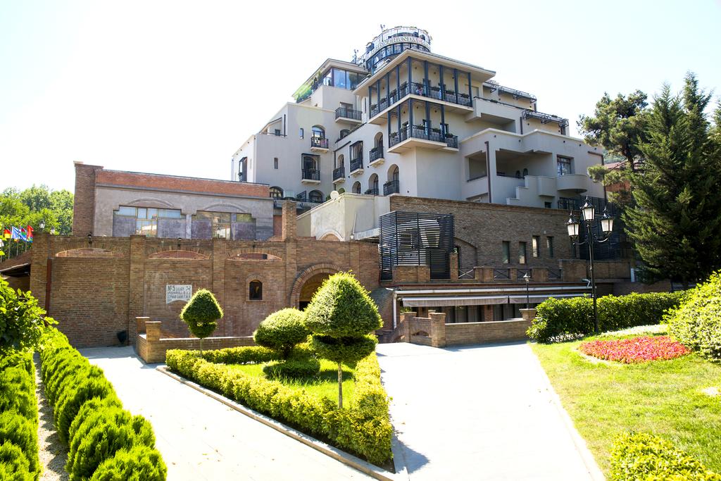 Tiflis Palace, 4, фотографії