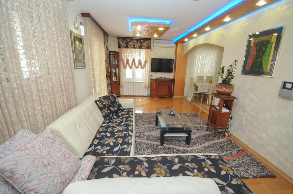 Becici House Dragana prices