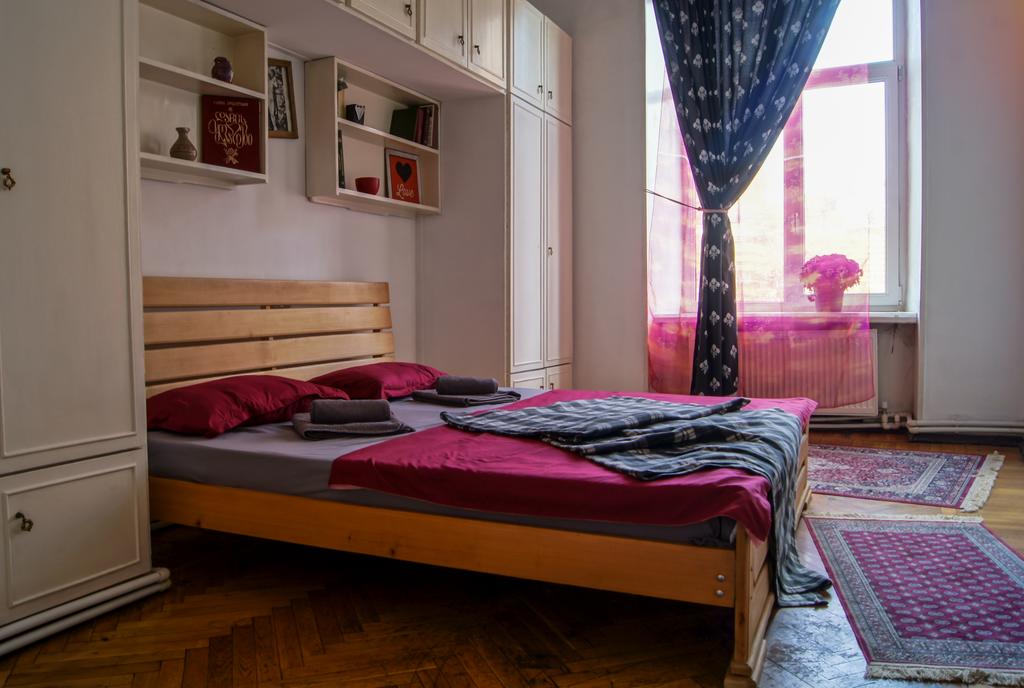 Тбилиси Boombully Rooms & Hostel