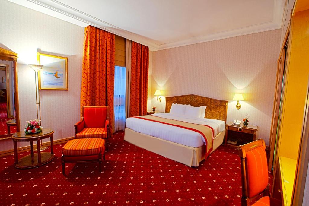 Отдых в отеле Capitol Hotel Дубай (пляжные отели)