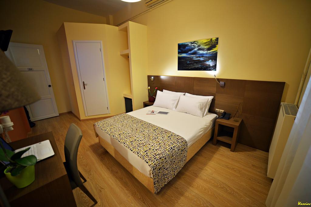 Фото готелю Orestias Kastorias Hotel