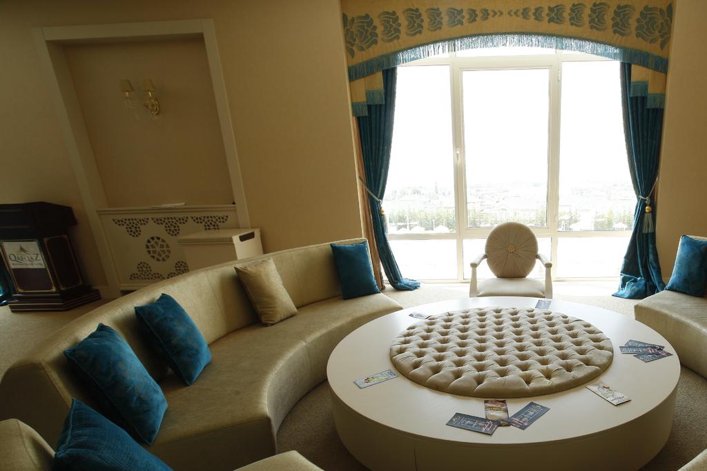 Відпочинок в готелі Qafqaz Riverside Hotel Gabala Габала Азербайджан