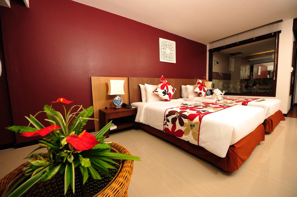 Цены в отеле Andaman Cannacia Resort