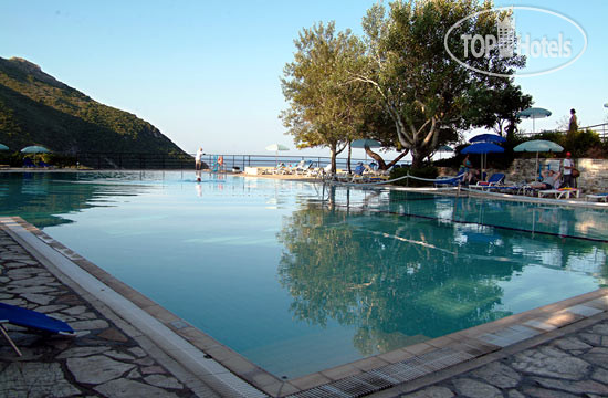 Ermones Active Holiday Resort, Греция