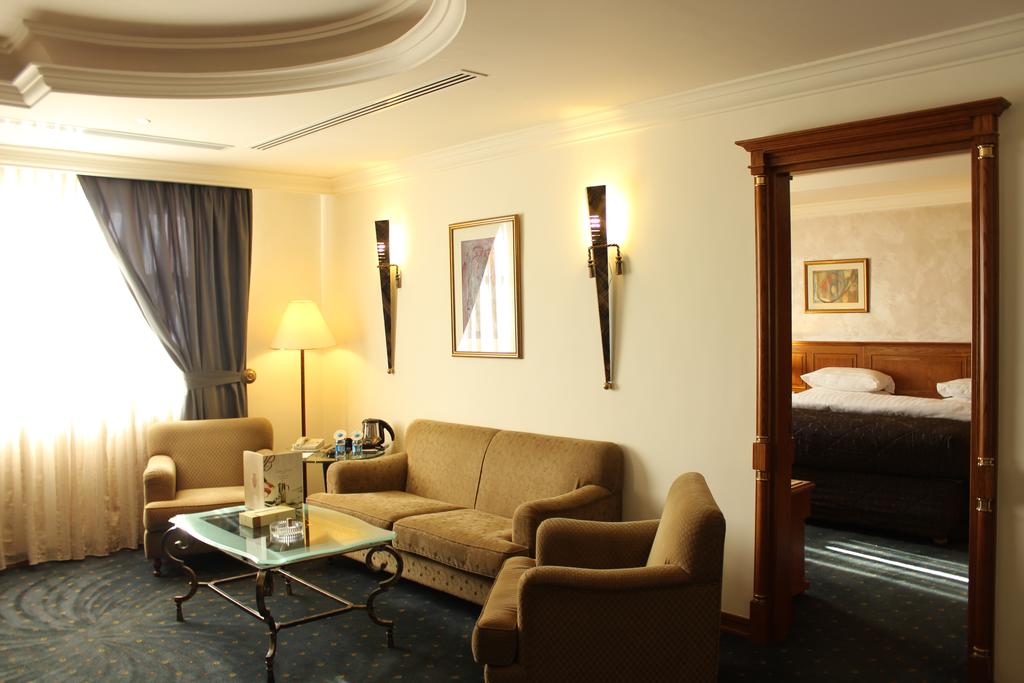 Отдых в отеле Bristol Hotel Amman