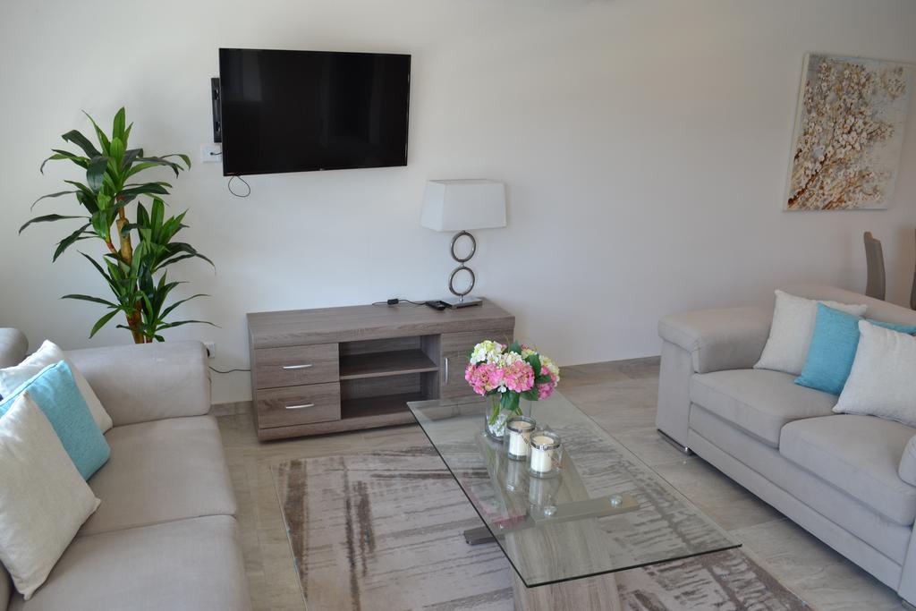 Marianna Apartments, Cyprus, Limassol, tours, photos and reviews