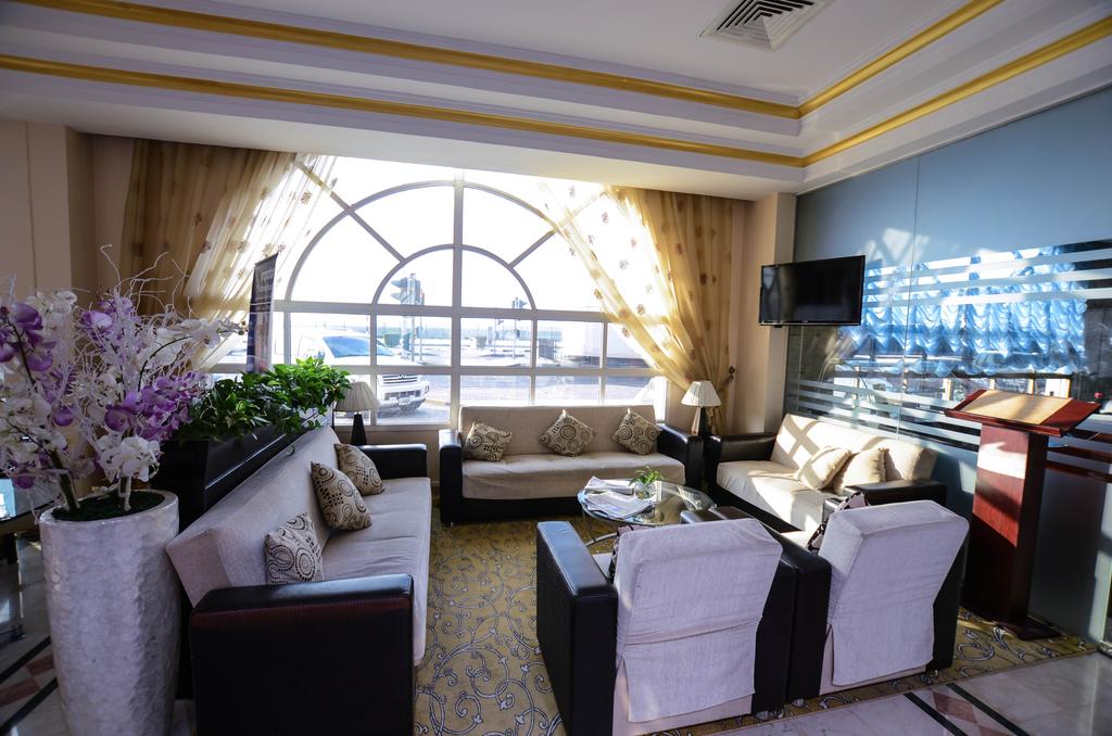Al Seef Hotel Sharjah ціна
