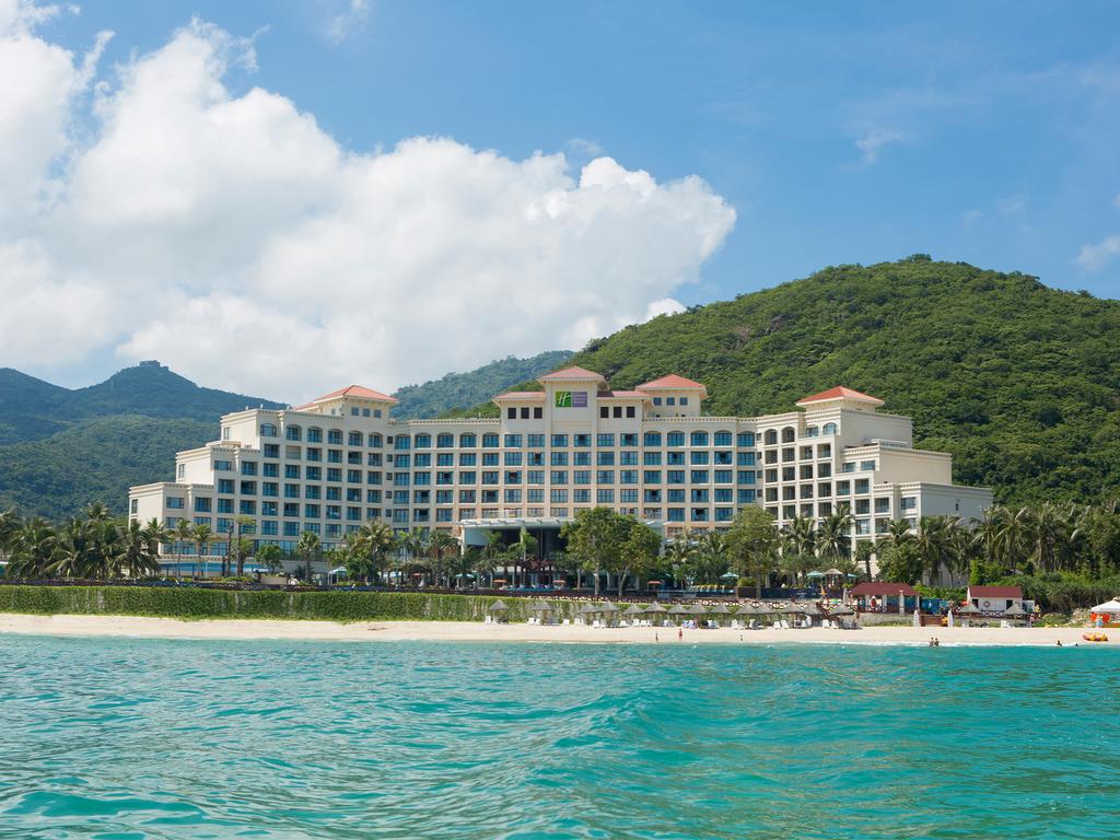 Отзывы про отдых в отеле, Holiday Inn Resort Sanya Yalong Bay
