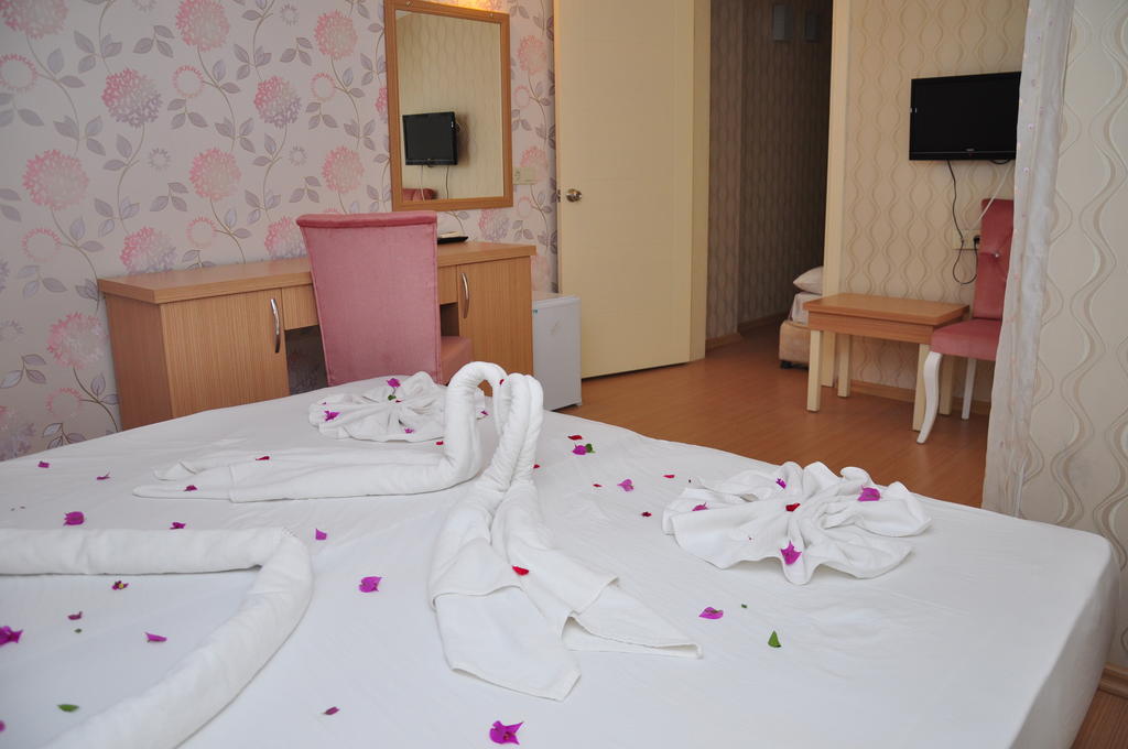 Recenzje hoteli Akdora Resort & Spa (ex. Palmiye Garden Hotel)