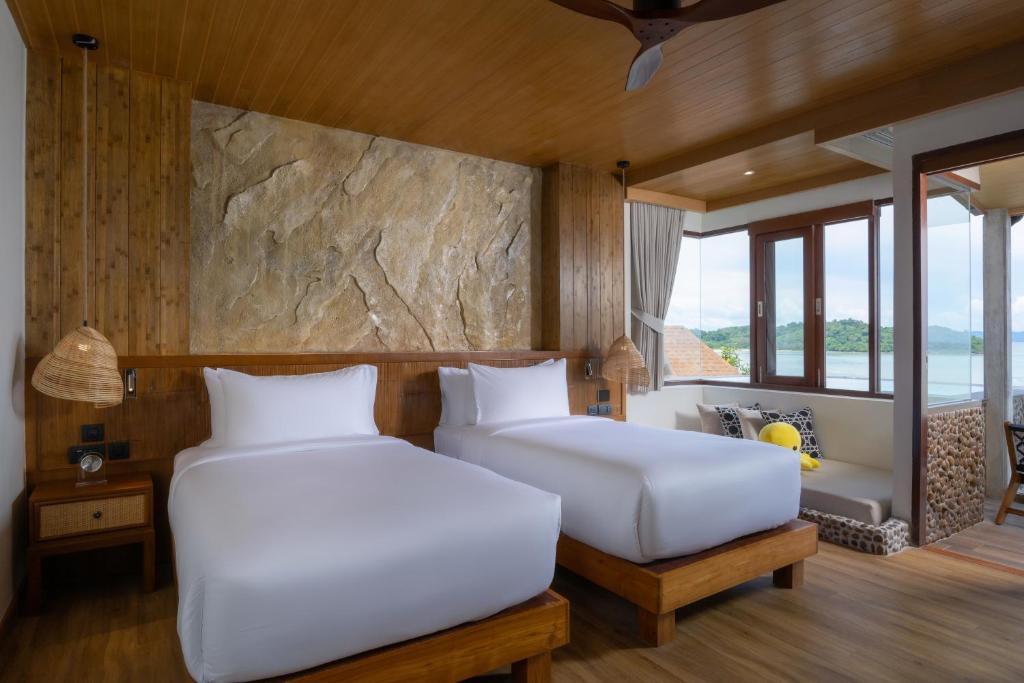 Отзывы туристов Sinae Phuket Luxury Hotel