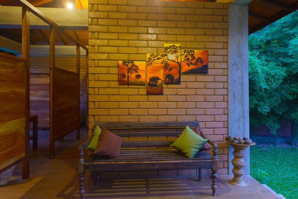 Горящие туры в отель Karunakarala Ayurveda Spa & Resort Вайккал