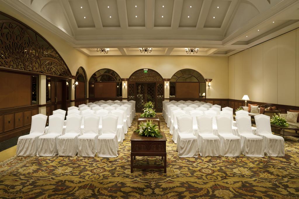Горящие туры в отель Taj Exotica Бенаулим Индия