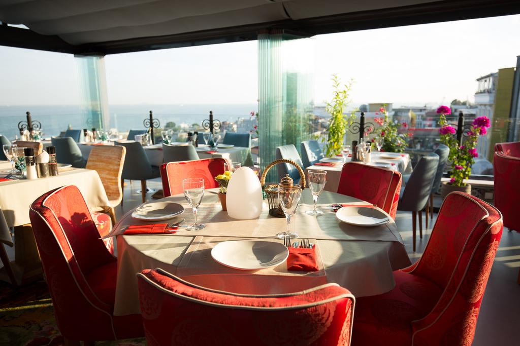 Tria Special Hotel Istanbul, Стамбул ціни