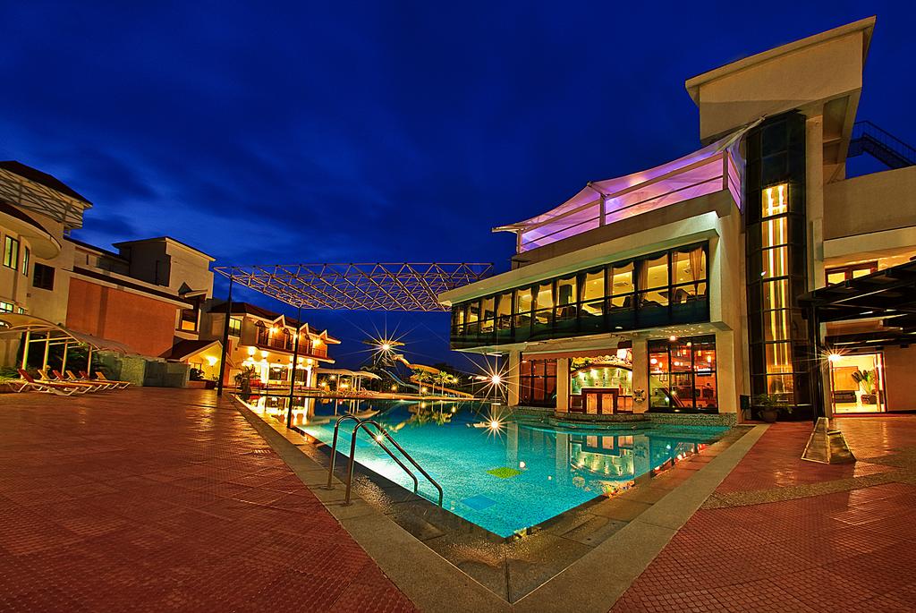 Clarks Exotica Resort & Spa - Bangalore, Бангалор, Индия, фотографии туров