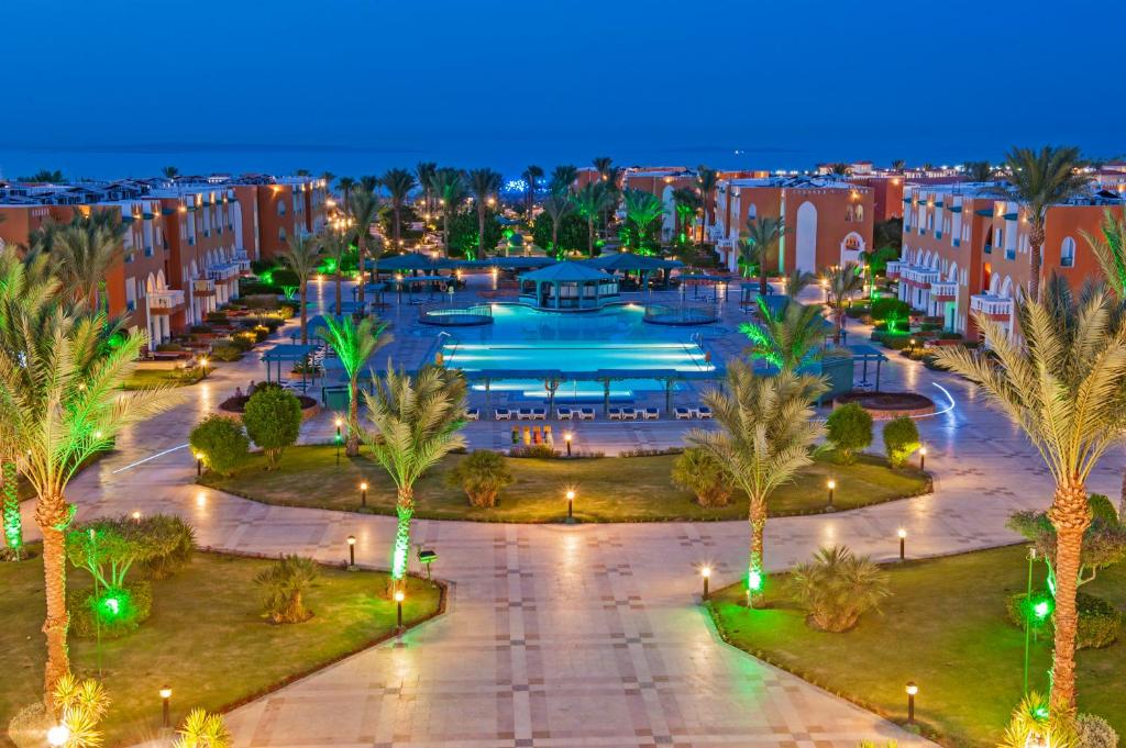 Sunrise Garden Beach Resort, Hurghada ceny