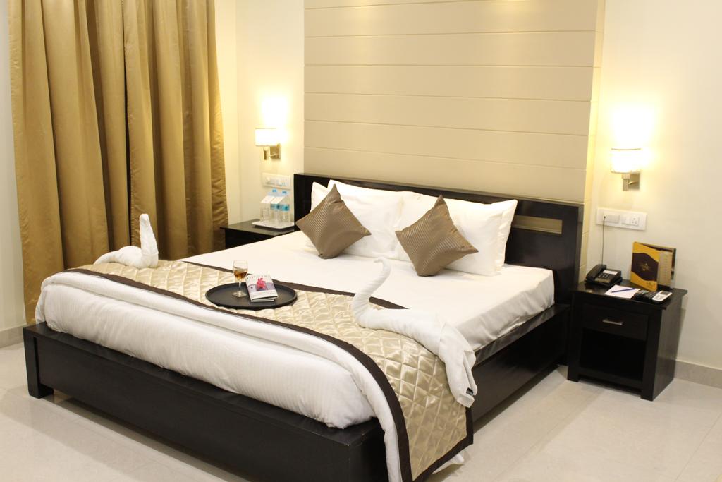 Відгуки туристів Citrus Hotels Sriperumbudur