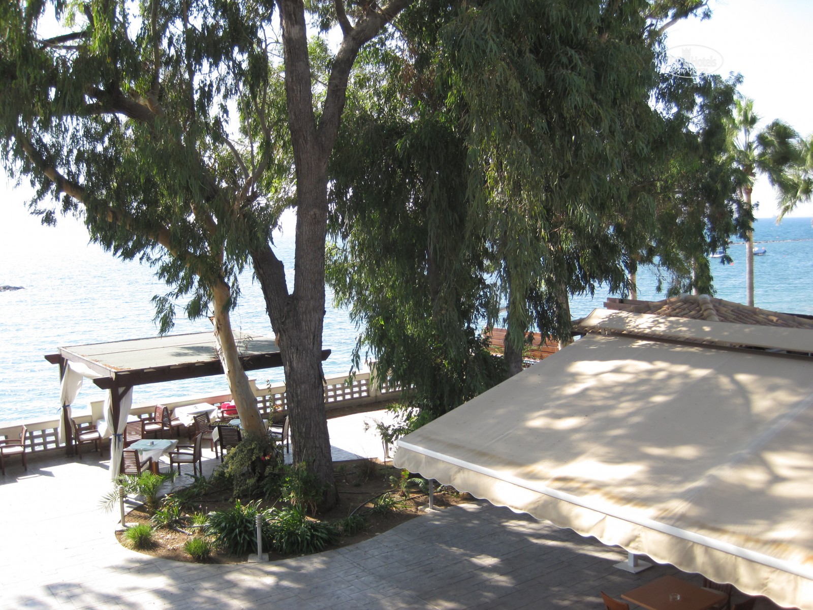 Горящие туры в отель Aquarius Beach Hotel Лимассол Кипр