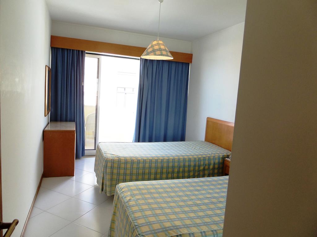 Горящие туры в отель Apartamentos Algarve Mor Прайя-да-Роша Португалия