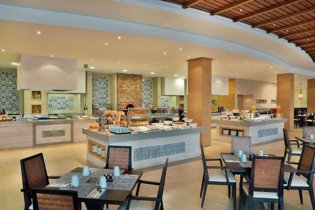 Відпочинок в готелі Hilton Cabo Verde Sal Resort