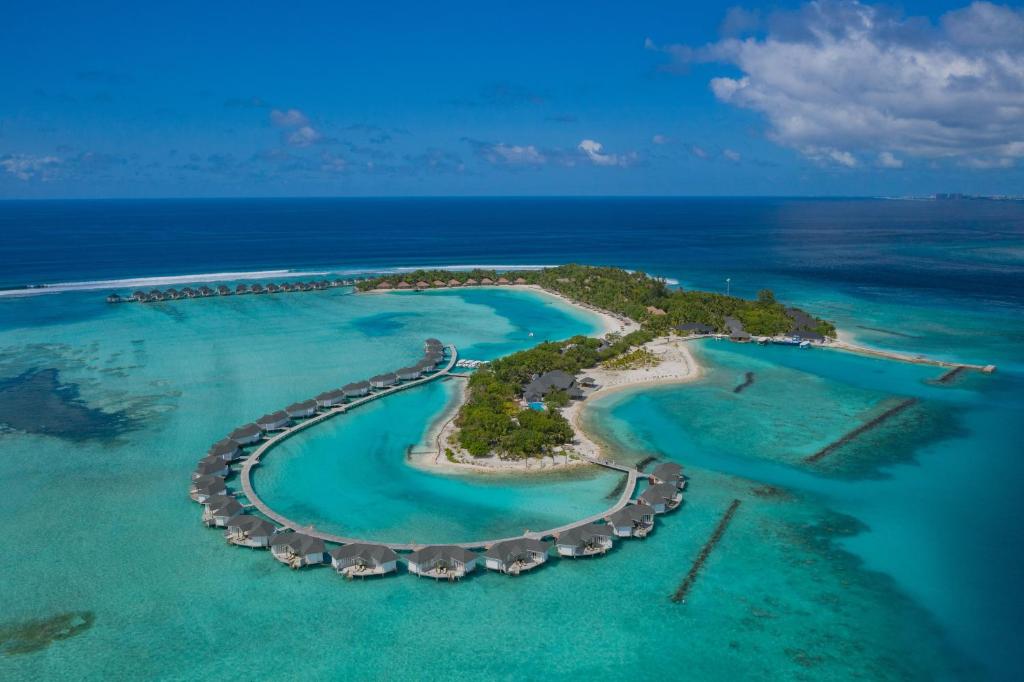 Hotel guest reviews Cinnamon Dhonveli Maldives