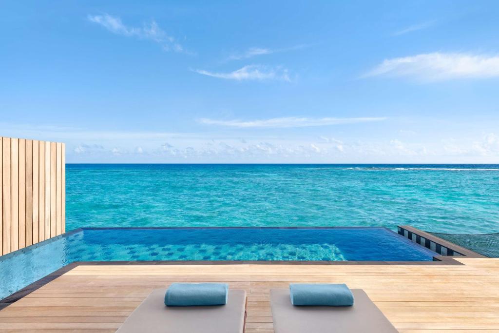 Отзывы про отдых в отеле, Hilton Maldives Amingiri Resort & Spa