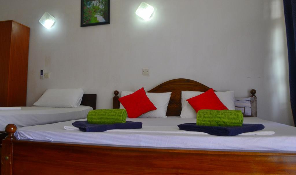 Hotel reviews Shangrela Beach Resort