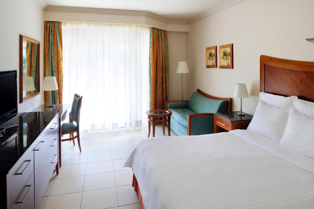 Туры в отель Naama Bay Promenade Beach Resort