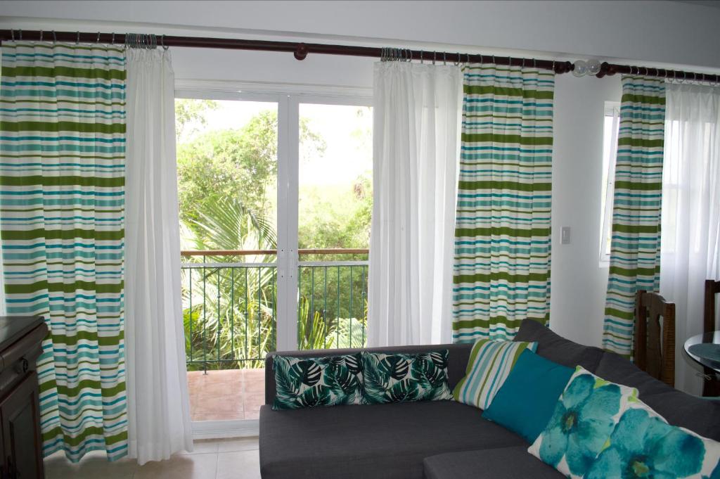 Відпочинок в готелі Cadaques Caribe Resort & Villas Ла-Романа