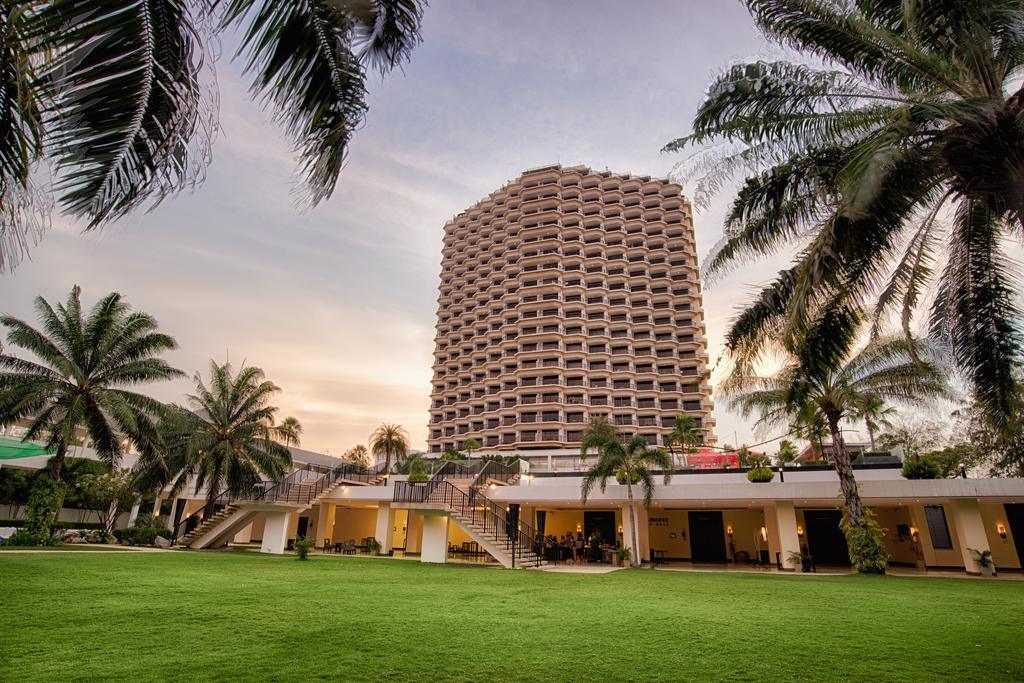 Opinie gości hotelowych Radisson Resort & Spa Hua Hin (ex. Novotel Hua Hin Cha Am Beach Resort)