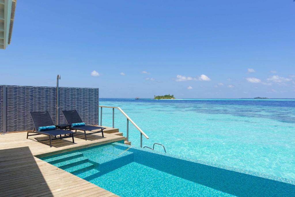 Горящие туры в отель Outrigger Maafushivaru Maldives