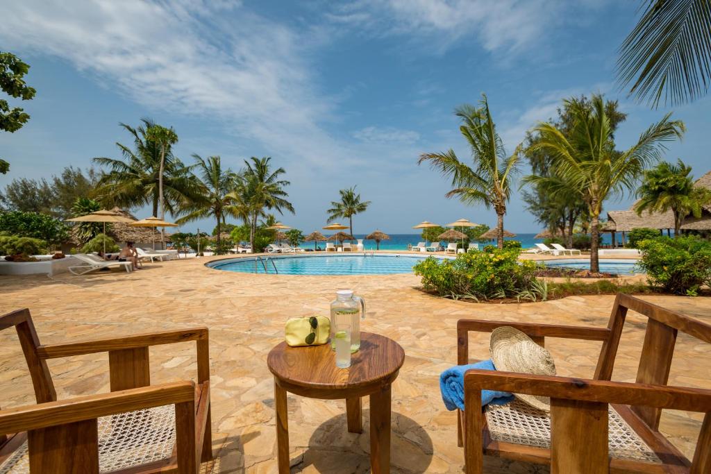 Відпочинок в готелі Sandies Baobab Beach Нунгві