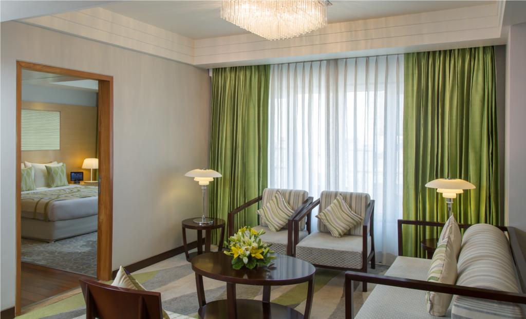 Відпочинок в готелі Radisson Blu Hotel Ahmedabad Ахмадабад Індія