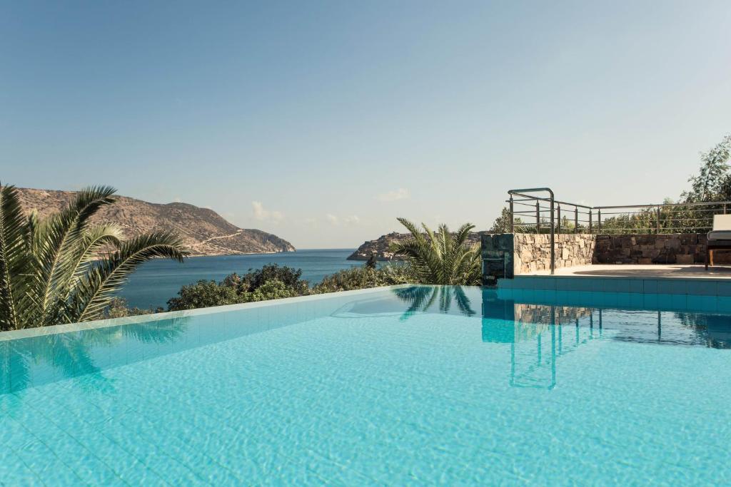 Відгуки гостей готелю Blue Palace Elounda, a Luxury Collection Resort Crete