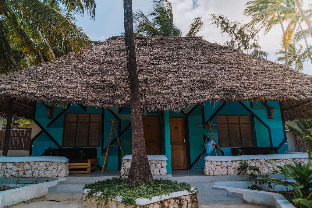 Горящие туры в отель Tsunami Village Бведжуу Танзания