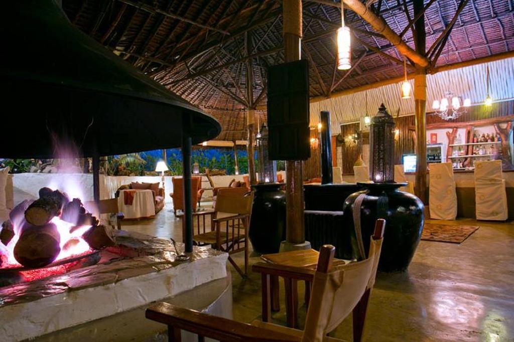 Ціни в готелі Lake Naivasha Sopa Lodge Hotel