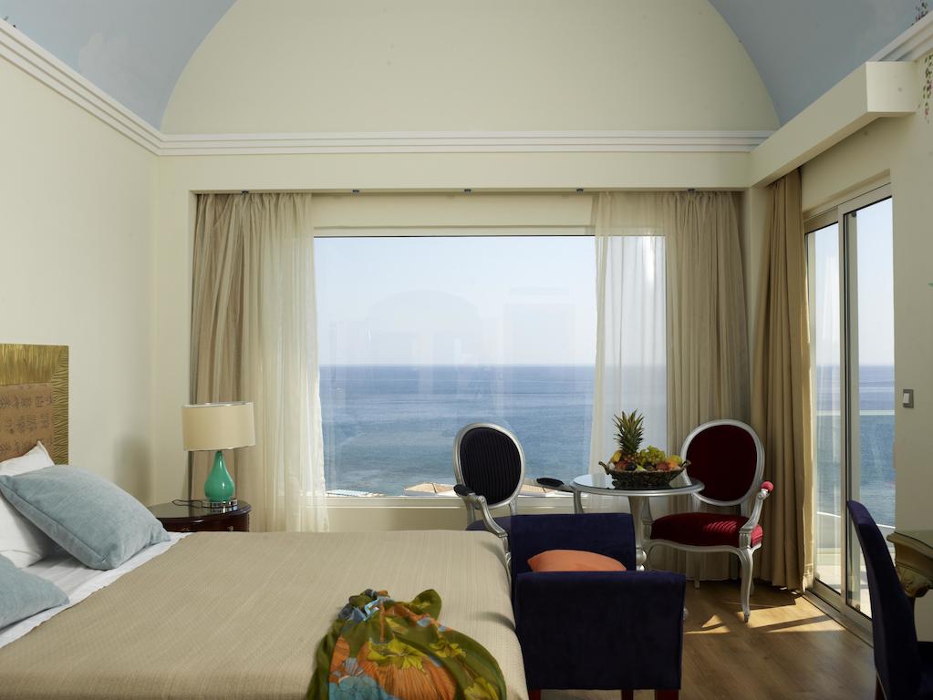 Відгуки про готелі Atrium Prestige Thalasso Spa Resort & Villas