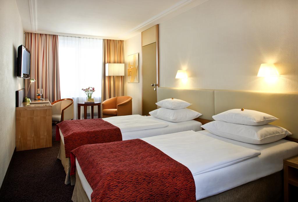 Горящие туры в отель Hotel Das Tigra Bена