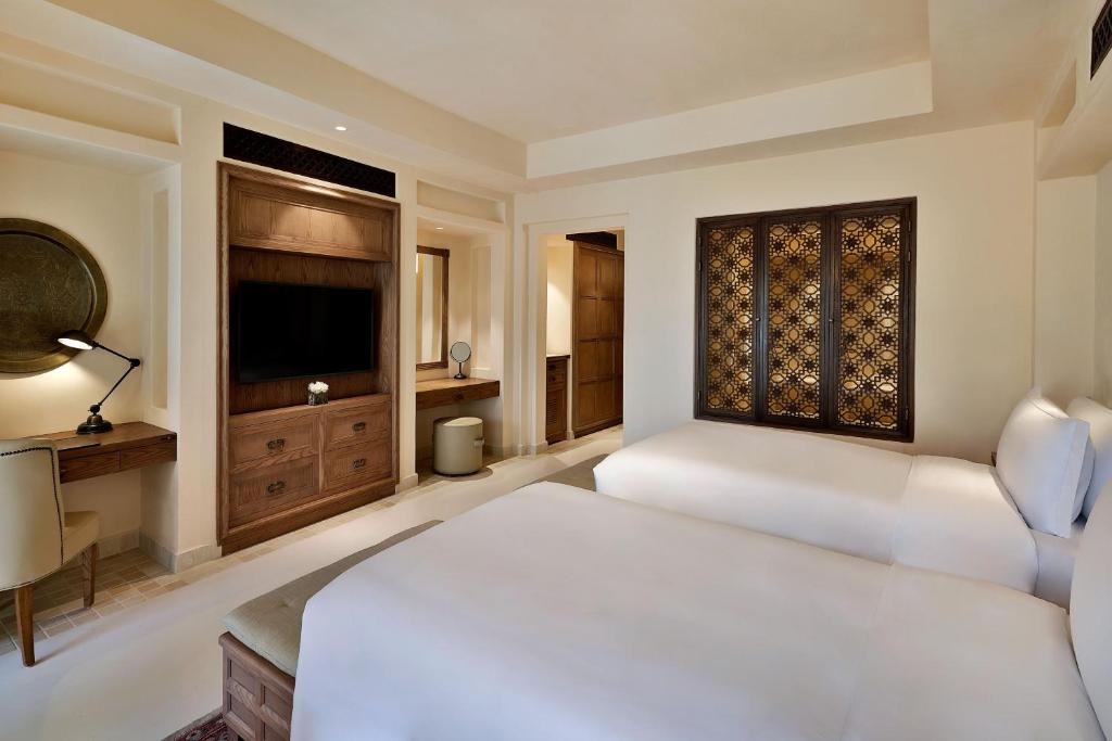 Горящие туры в отель Al Wathba A Luxury Collection Desert Resort & Spa