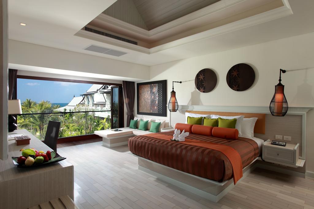 Готель, Natai Beach Resort & Spa
