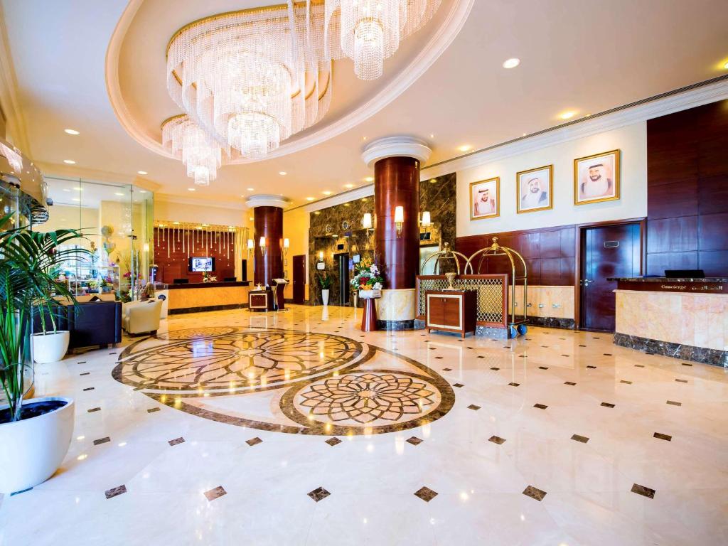 Цены в отеле Grand Mercure Abu Dhabi