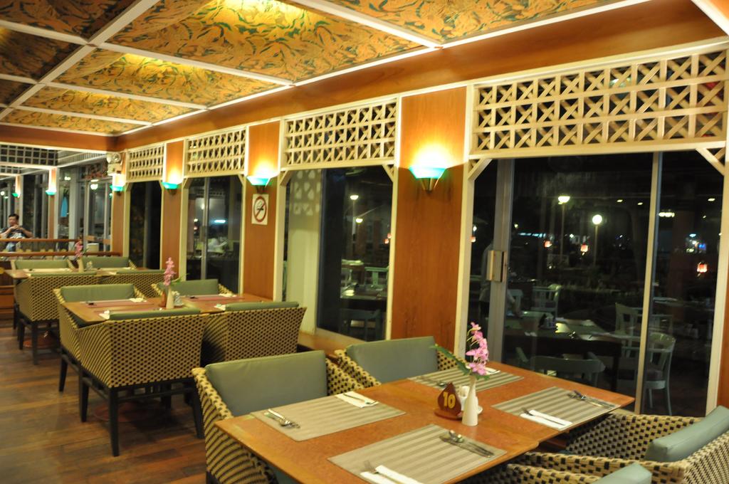 Отзывы гостей отеля Asia Hotel Pattaya