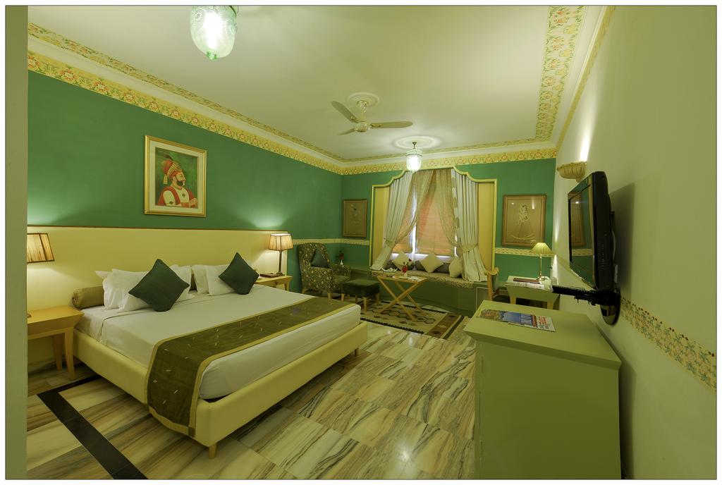 Отдых в отеле Fort Rajwada Джайсалмер Индия
