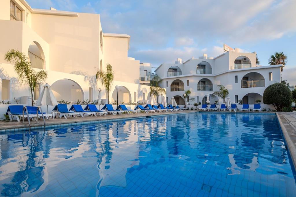 Туры в отель Pandream Hotel Apartments Пафос Кипр