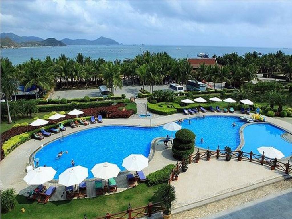Отзывы об отеле Landscape Beach Hotel Sanya (ex. Liking Resort)